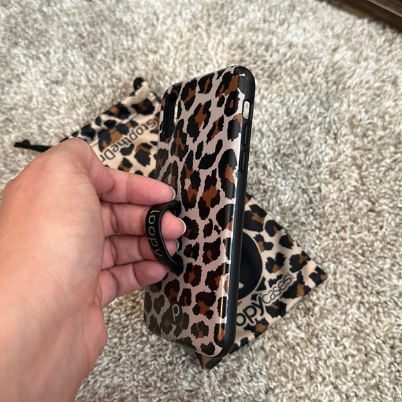 Leopard Iphone X/XS Loopy Case Righty - Picture 4 of 4